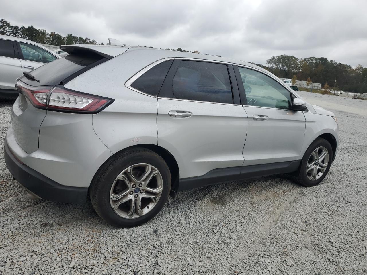2017 Ford Edge - Image 3