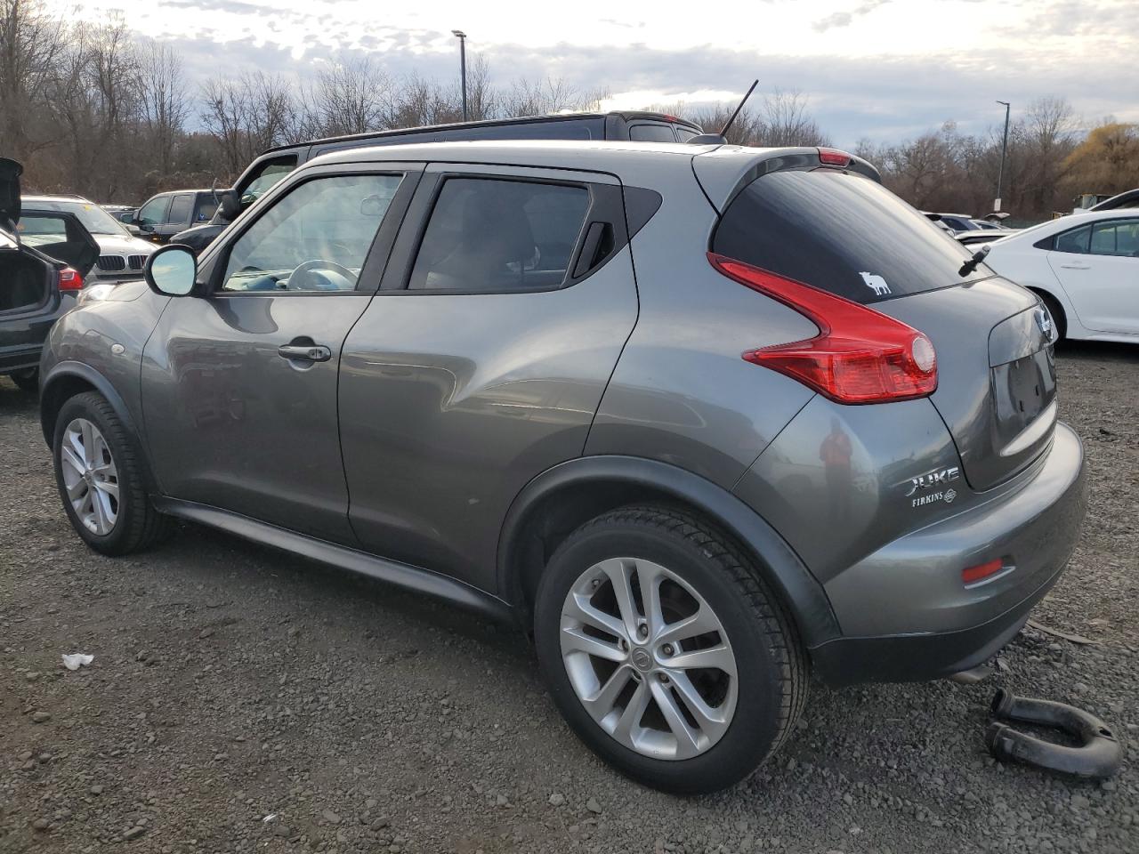 2012 Nissan Juke - Image 2