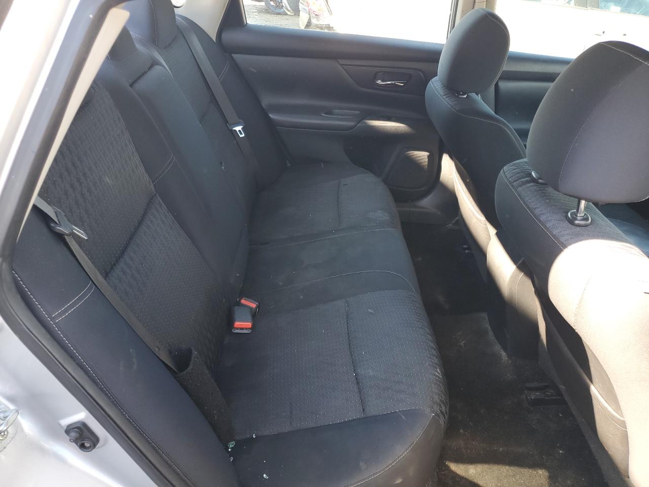 2016 Nissan Altima - Image 10
