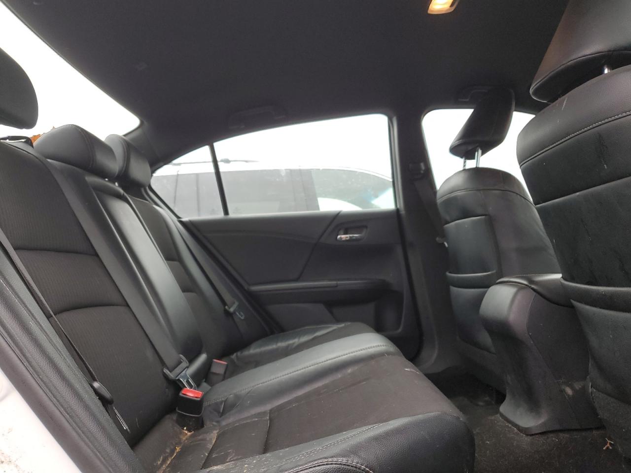 2017 Honda Accord - Image 10