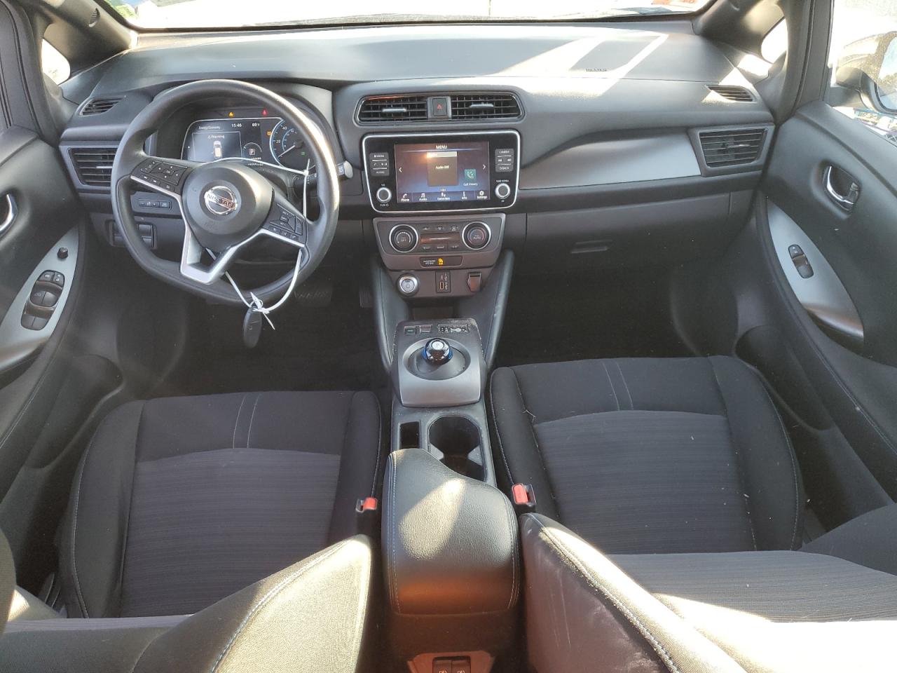 2022 Nissan Leaf - Image 8
