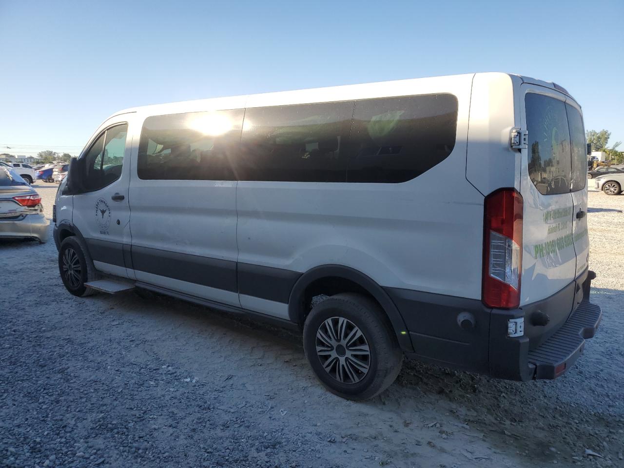 2017 Ford Transit - Image 2