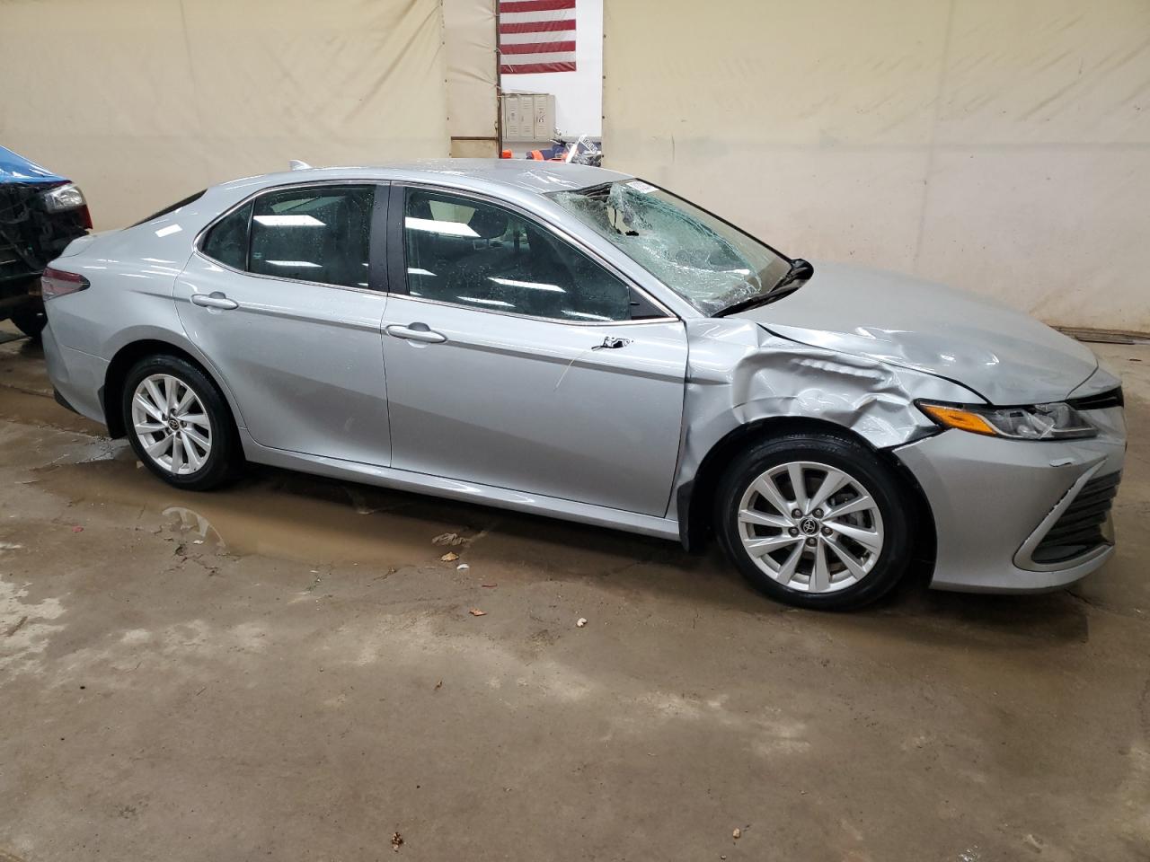 2023 Toyota Camry - Image 4