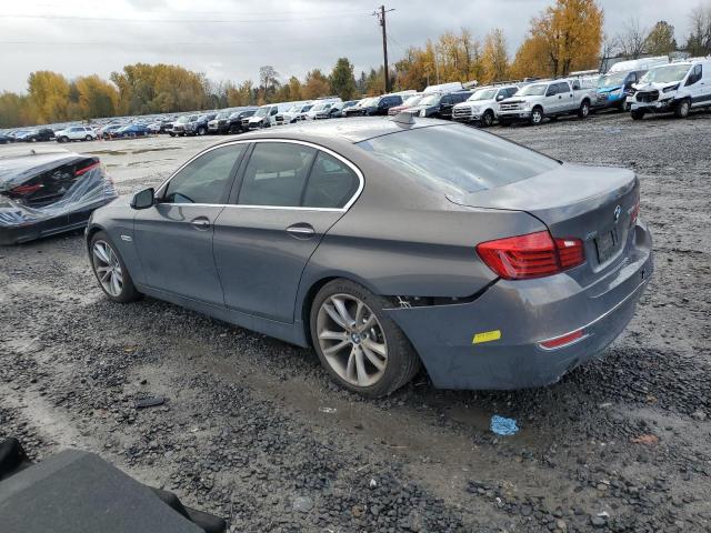  BMW 5 SERIES 2015 Серый