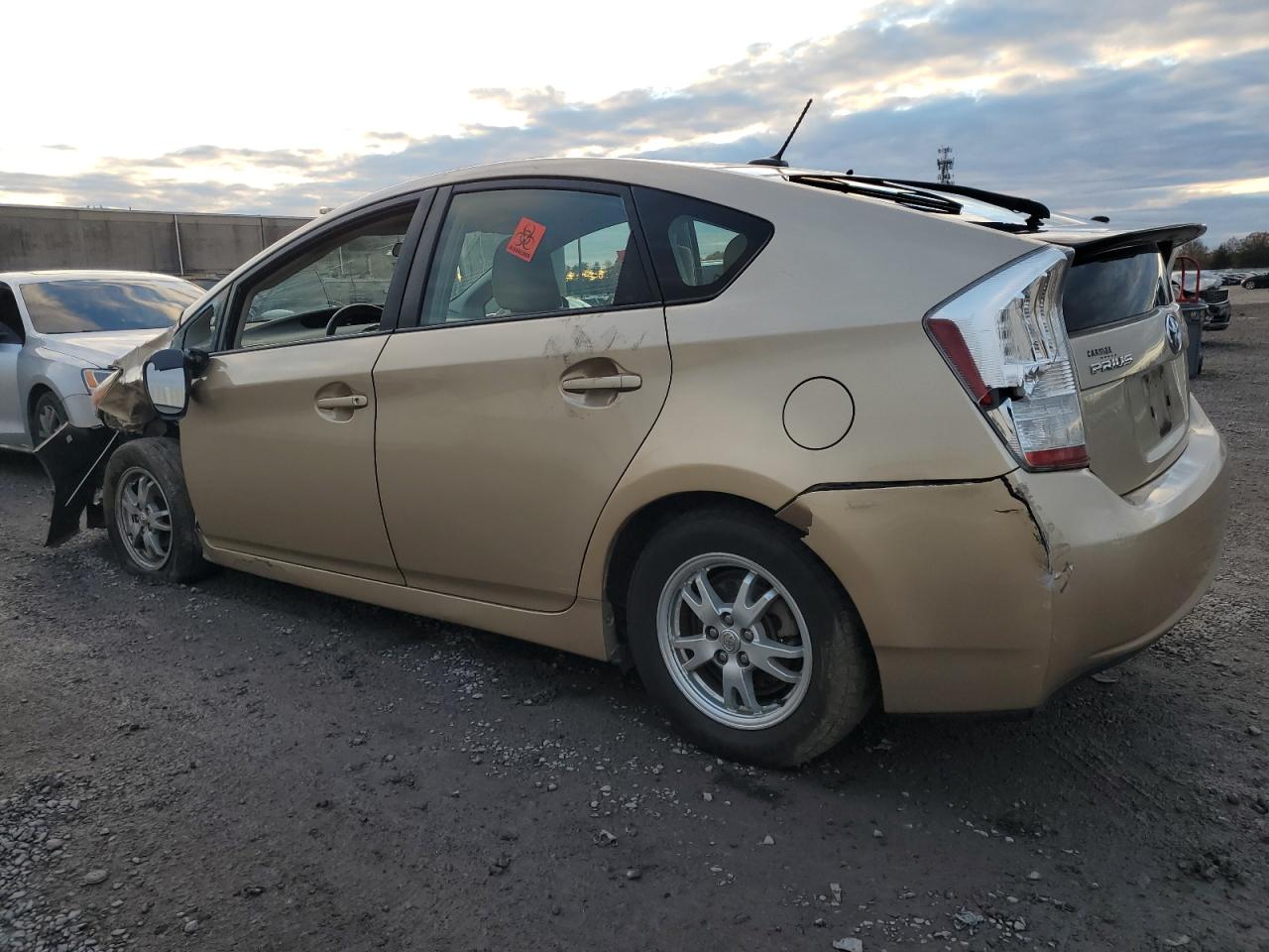 2011 Toyota Prius - Image 2