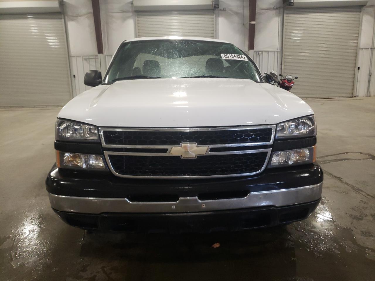 2006 Chevrolet Silverado - Image 5