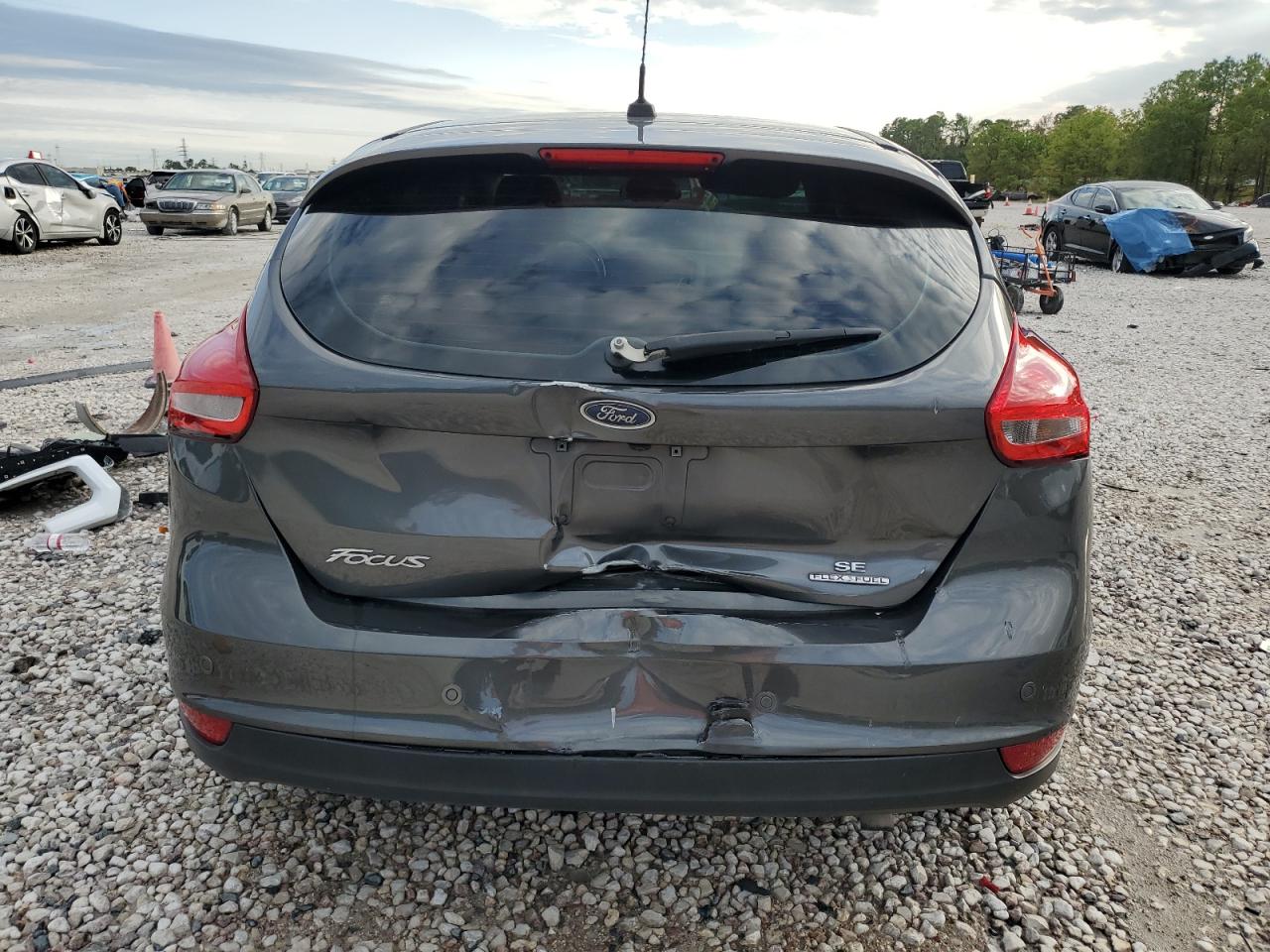 2016 Ford Focus - Image 6