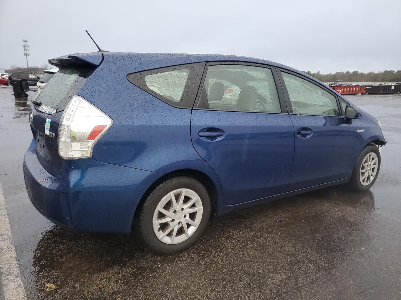 VIN JTDZN3EU7D3281739 2013 TOYOTA PRIUS no.3