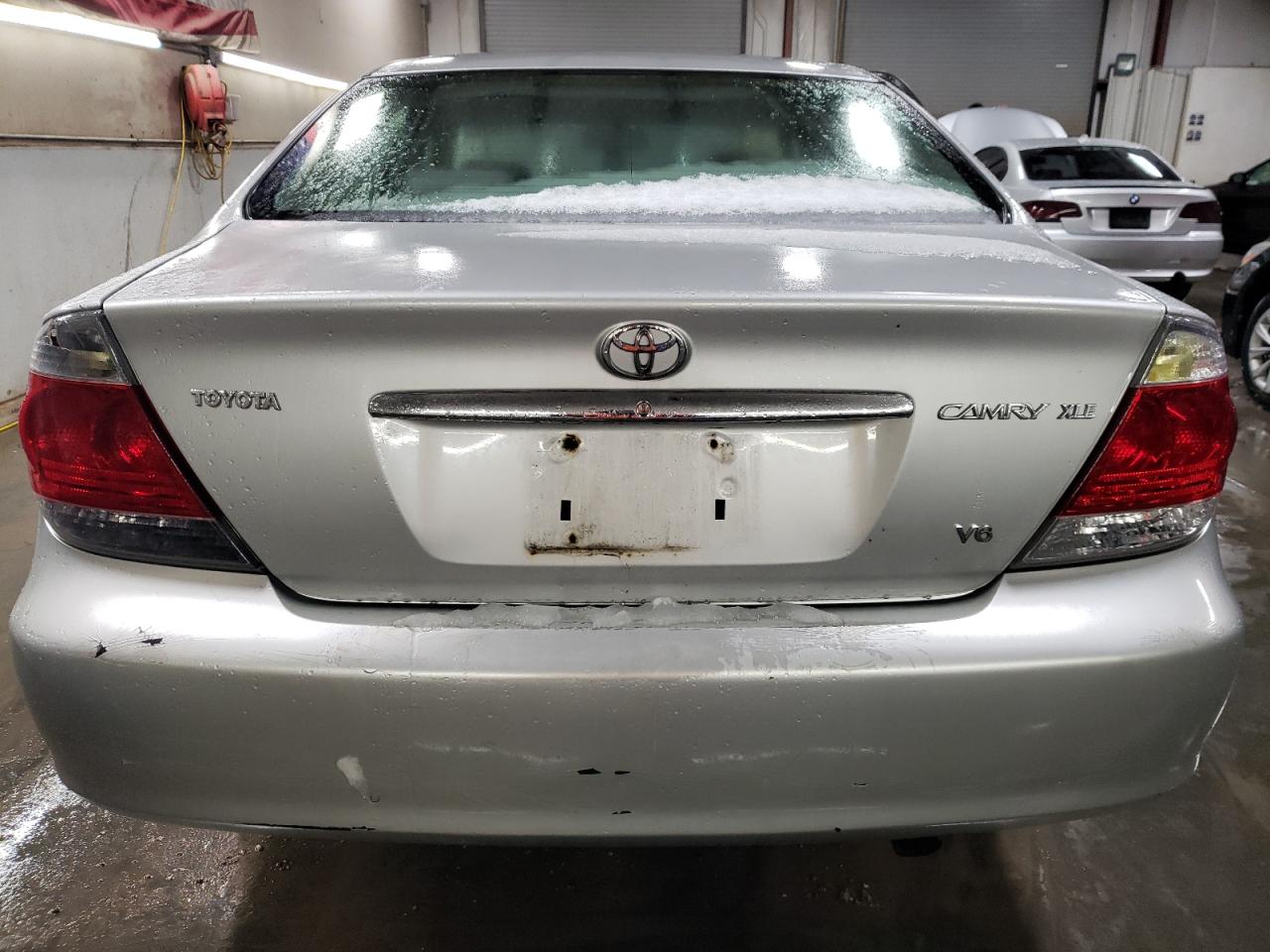 2005 Toyota Camry - Image 6