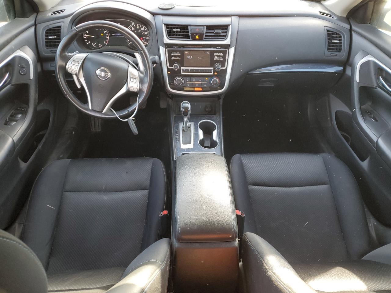 2018 Nissan Altima - Image 8