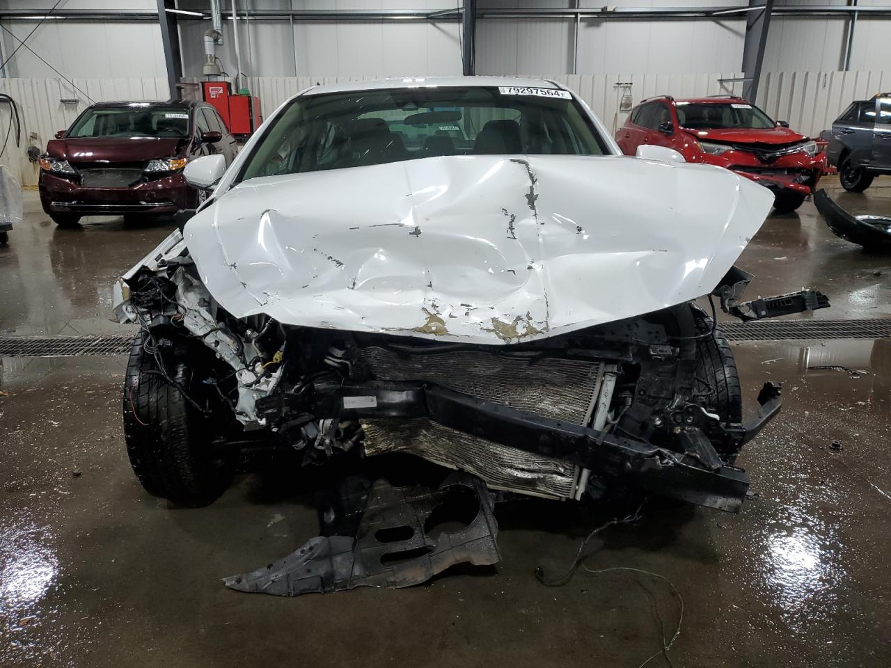 2019 Hyundai Elantra - Image 5