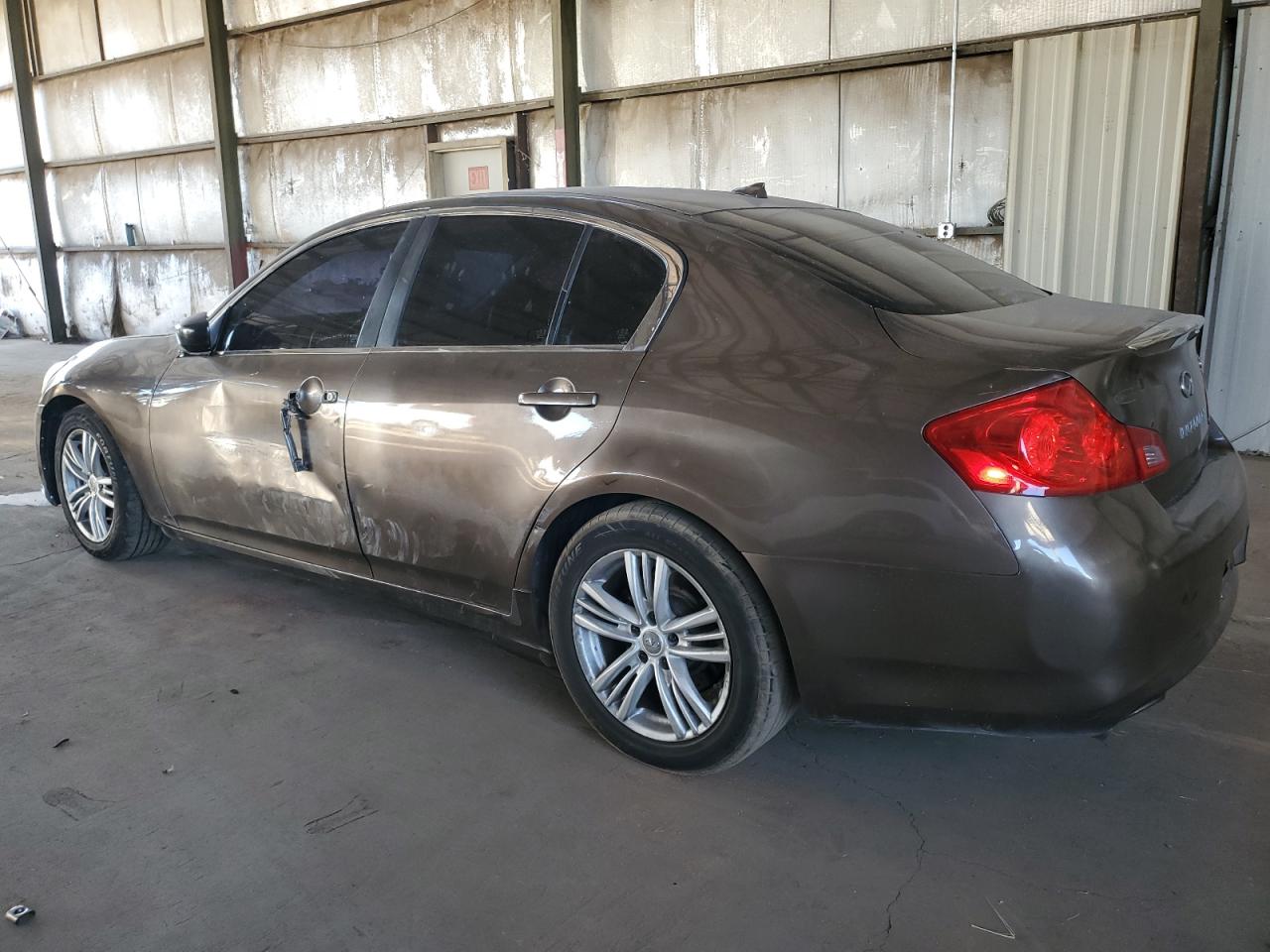 2013 Infiniti G - Image 2