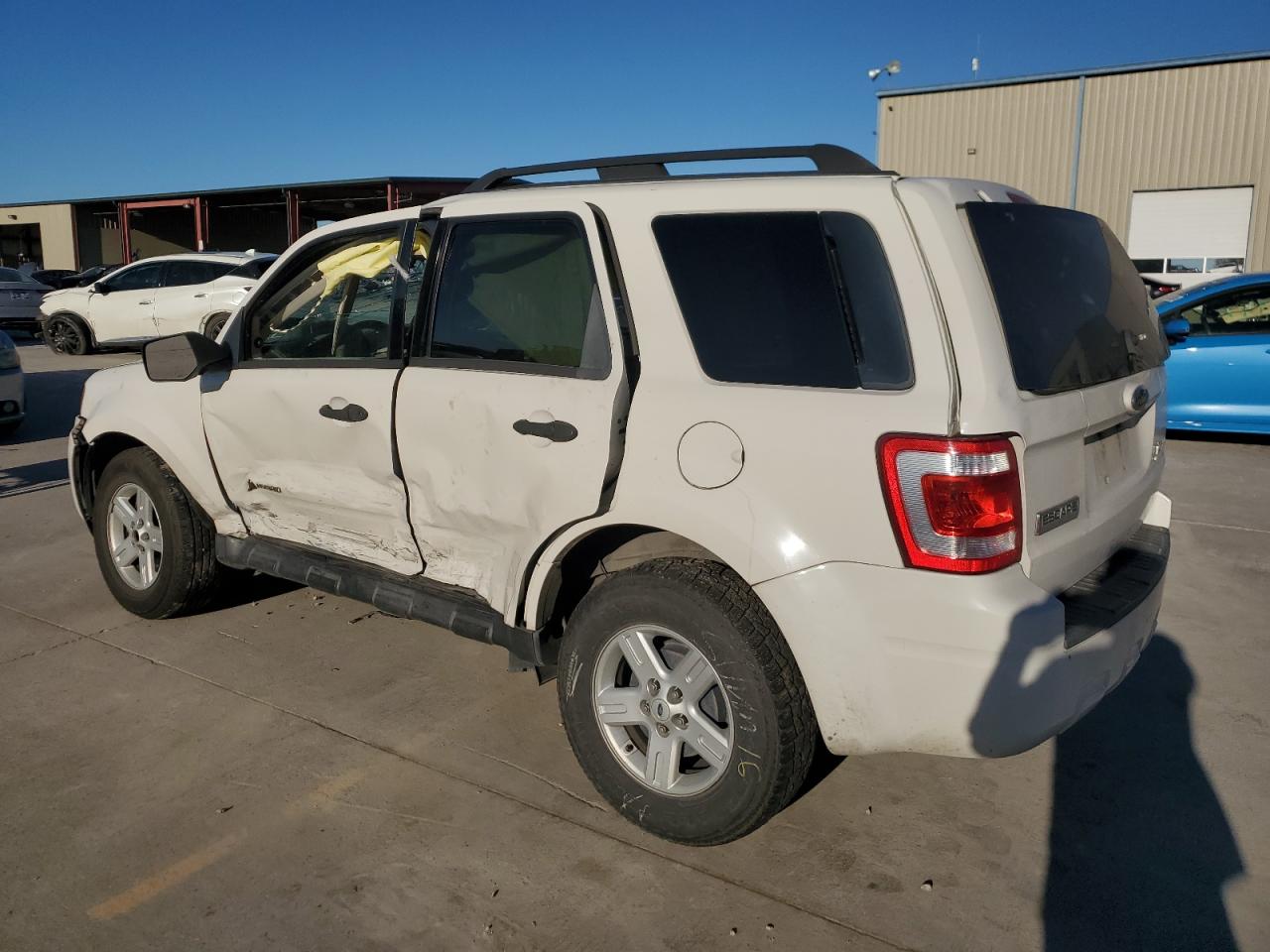 2009 Ford Escape - Image 2