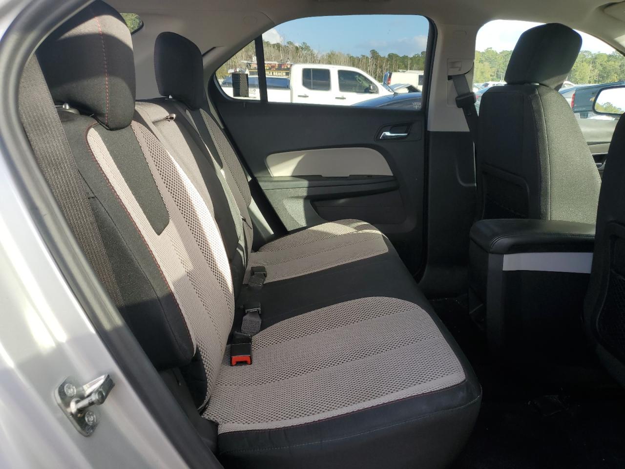 2016 Chevrolet Equinox - Image 11