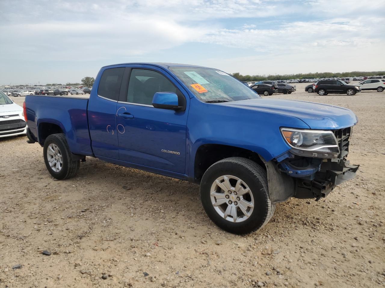 2019 Chevrolet Colorado - Image 4