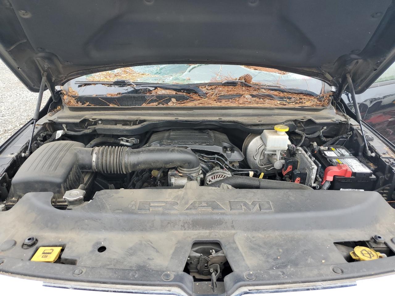 2019 RAM 1500 - Image 11