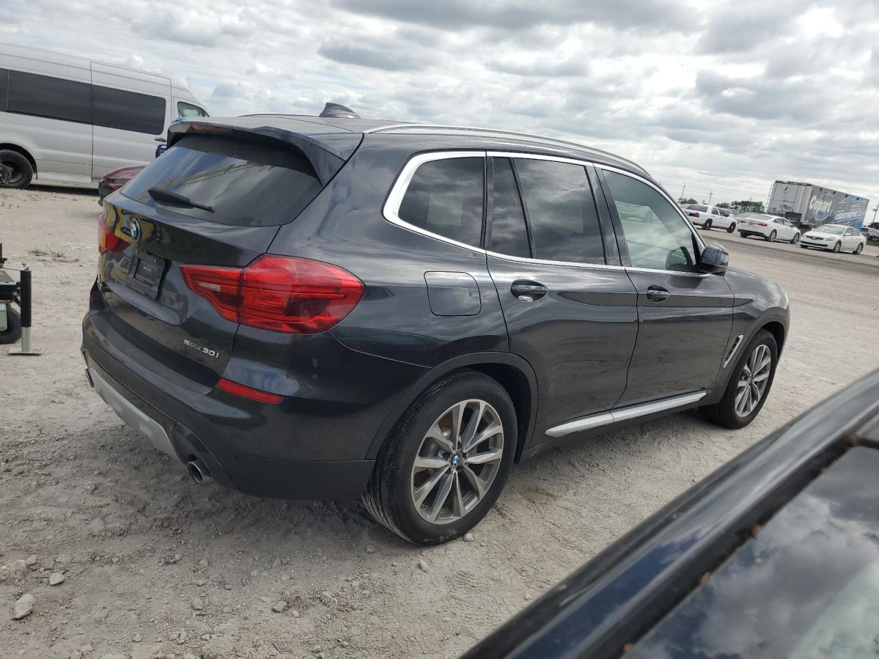 2019 BMW X3 - Image 3