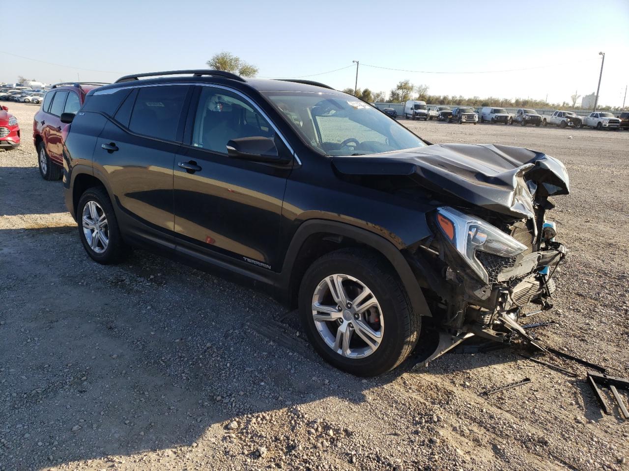 2019 GMC Terrain - Image 4