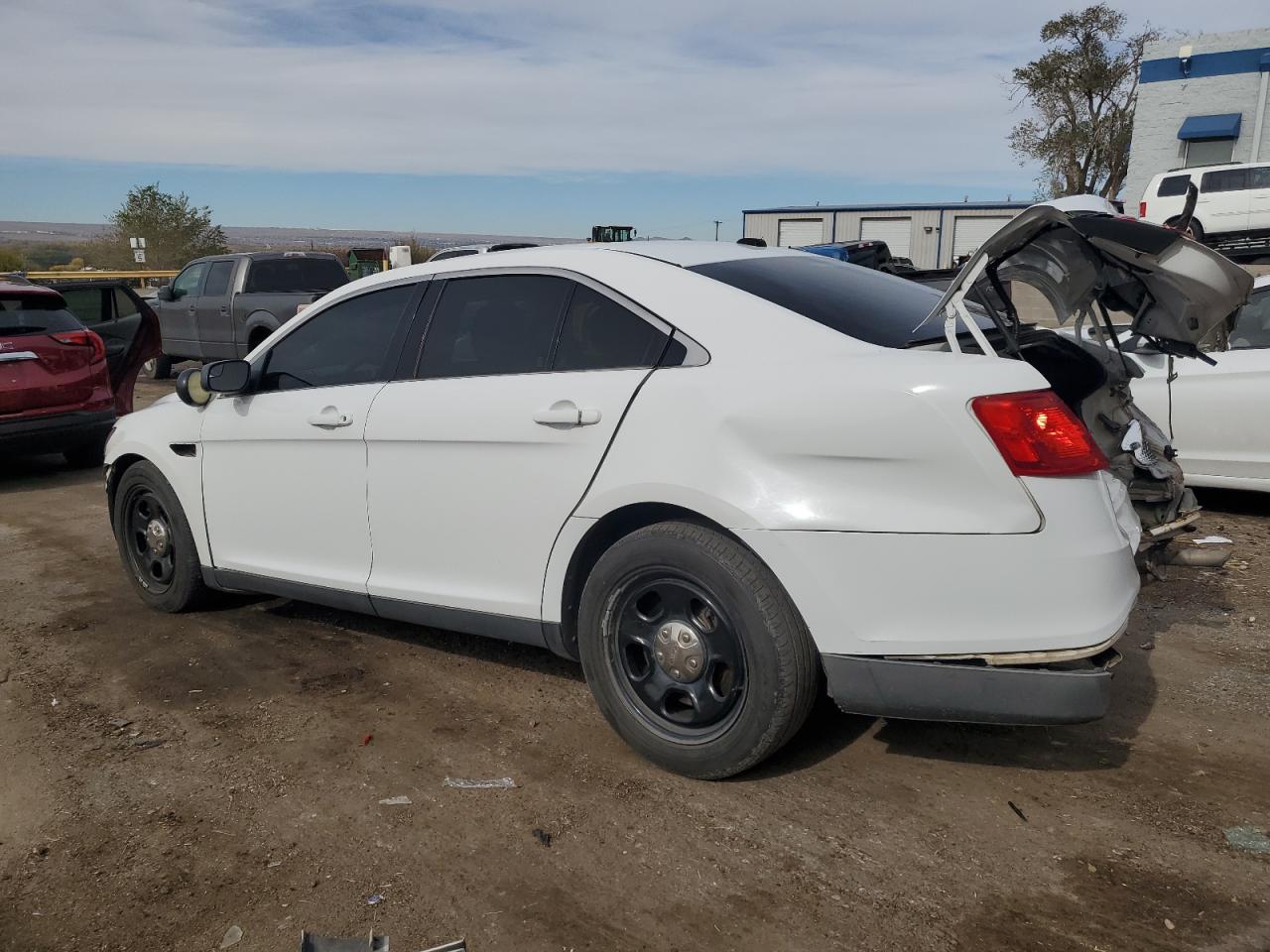 2013 Ford Taurus - Image 2