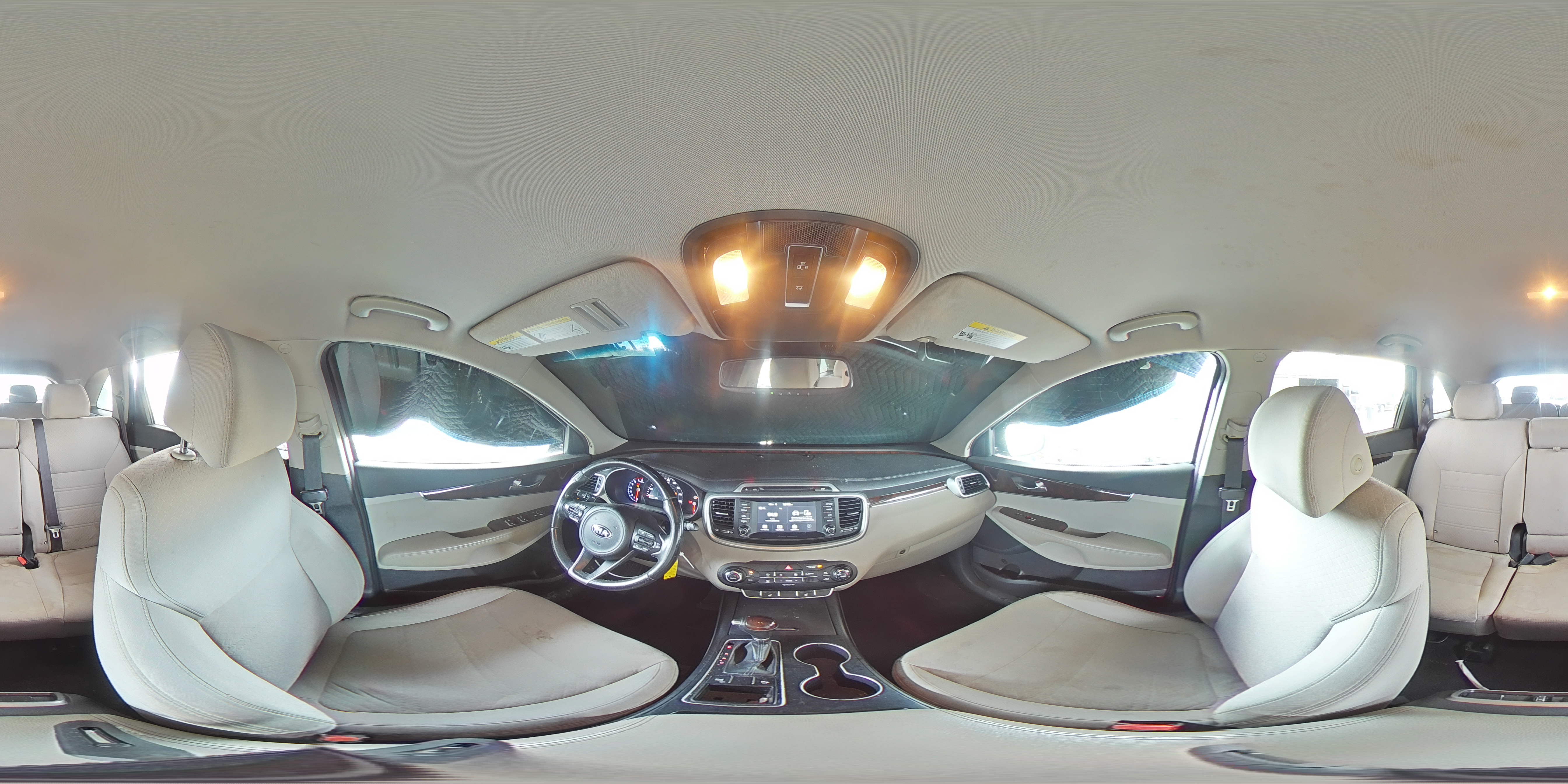 2017 Kia Sorento - Image 13