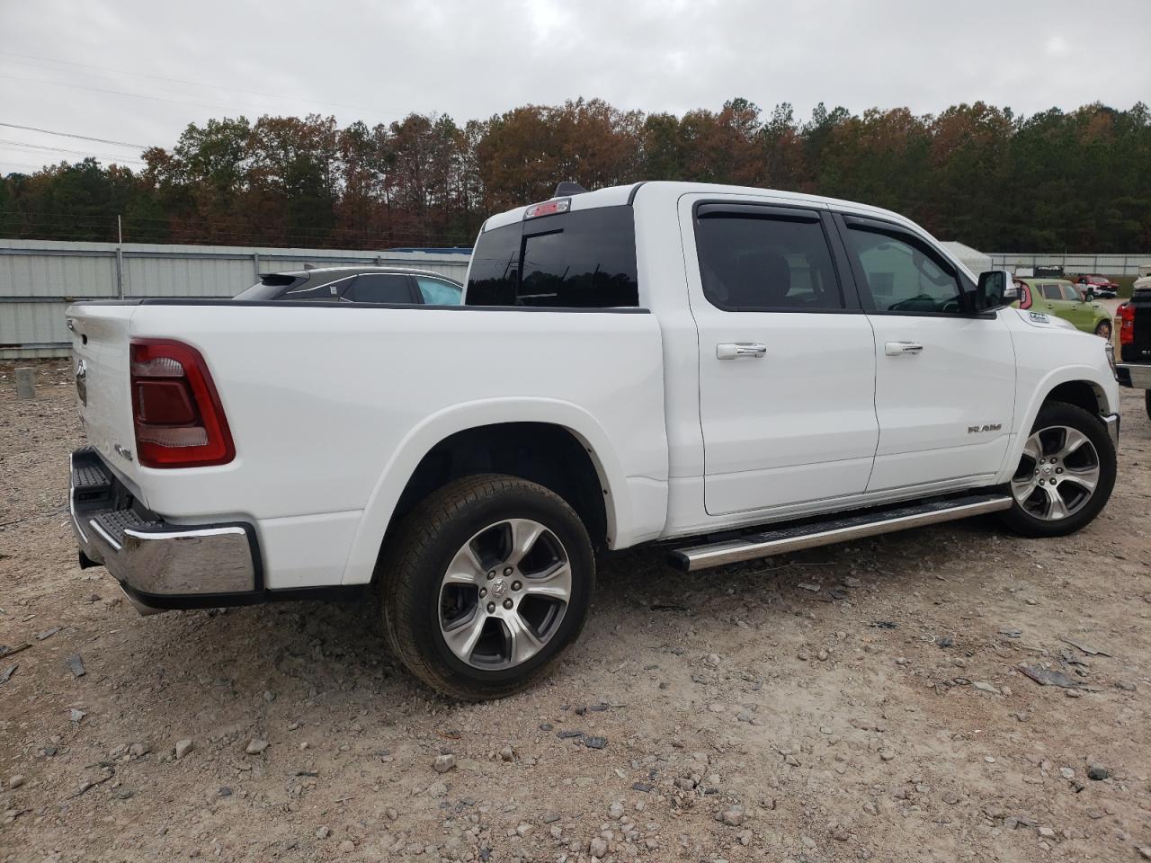 2022 RAM 1500 - Image 3