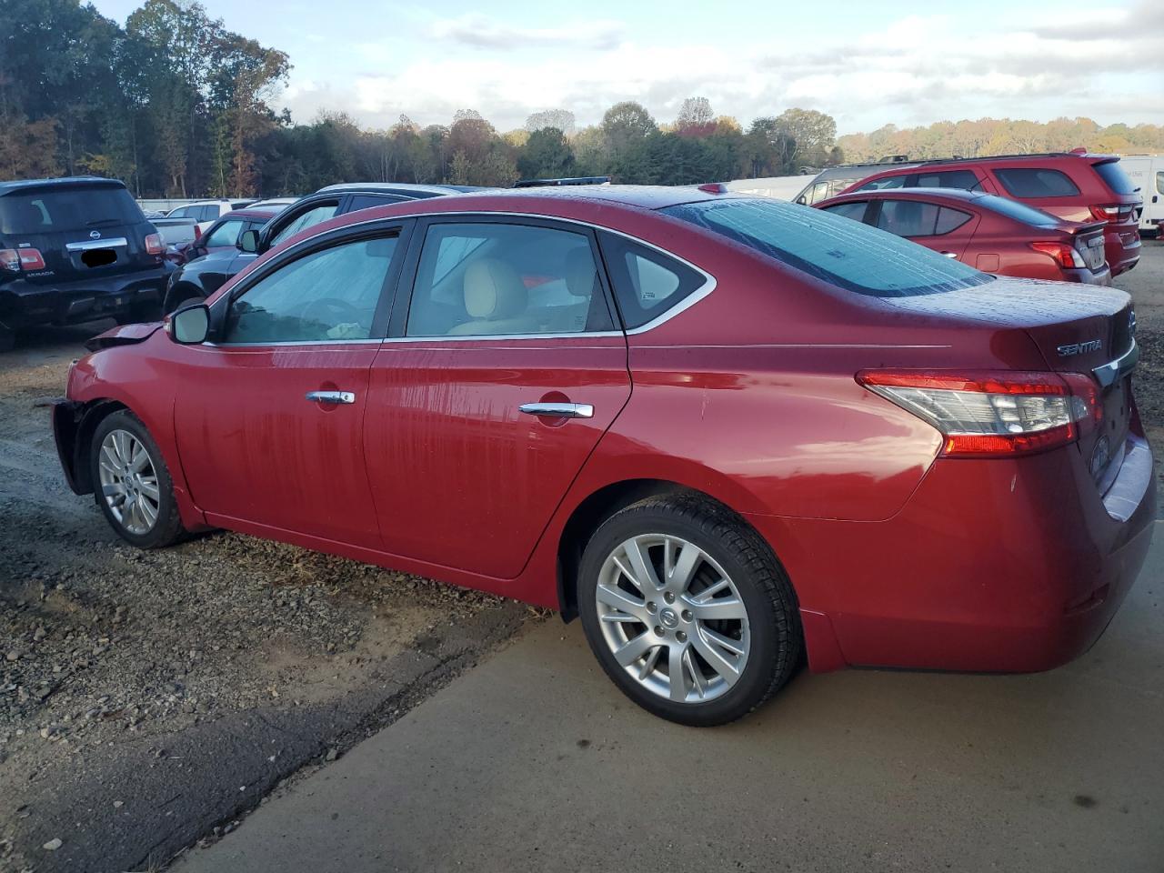 2013 Nissan Sentra - Image 2