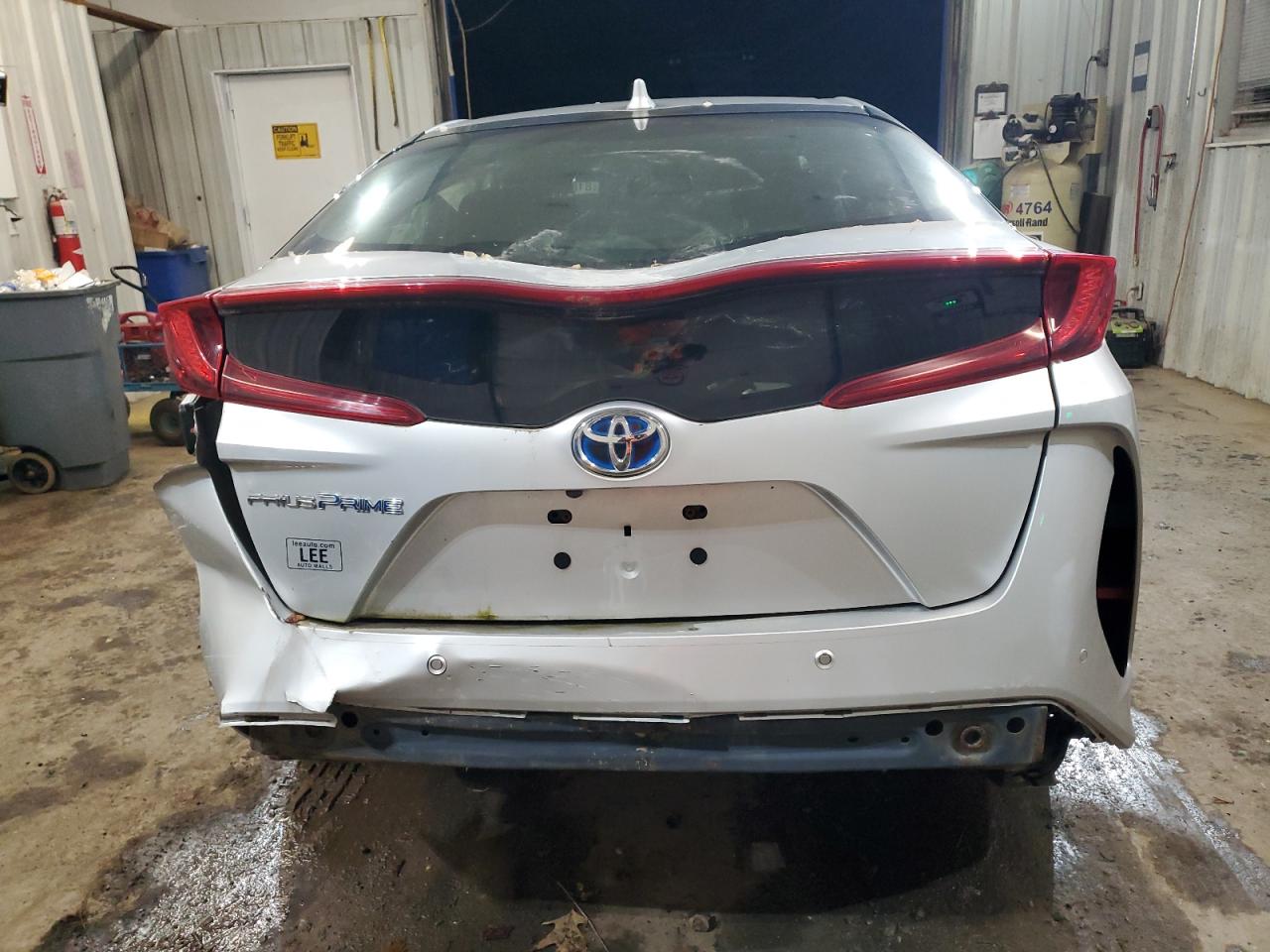 VIN JTDKARFPXH3018711 2017 TOYOTA PRIUS no.6