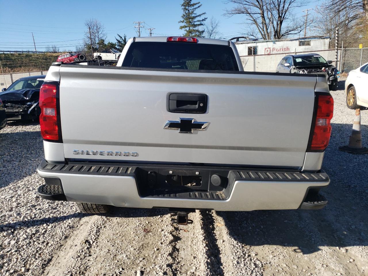 2017 Chevrolet Silverado K1500 Custom VIN: 1GCVKPEC2HZ320228 Lot: 80137074