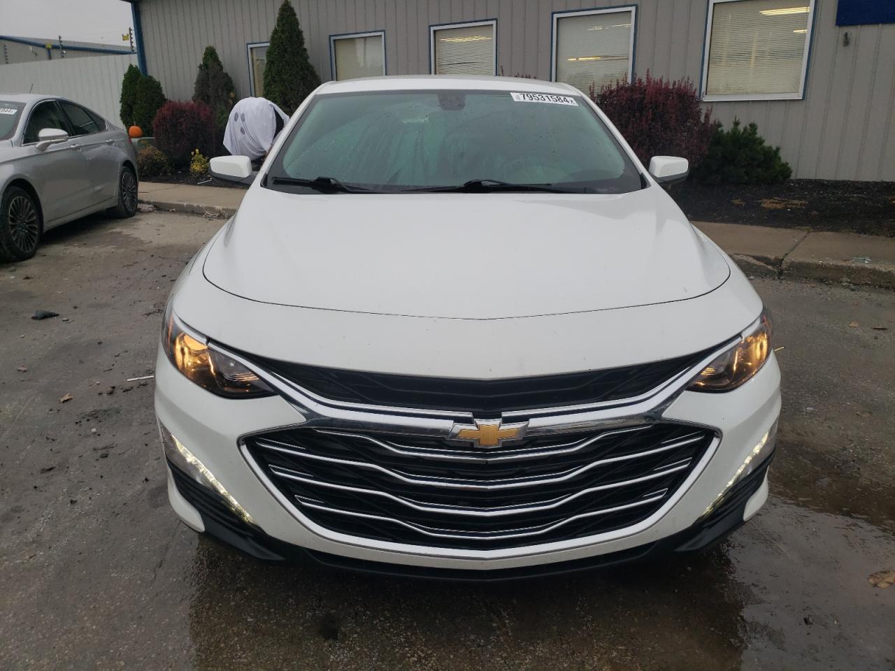 2019 Chevrolet Malibu - Image 5