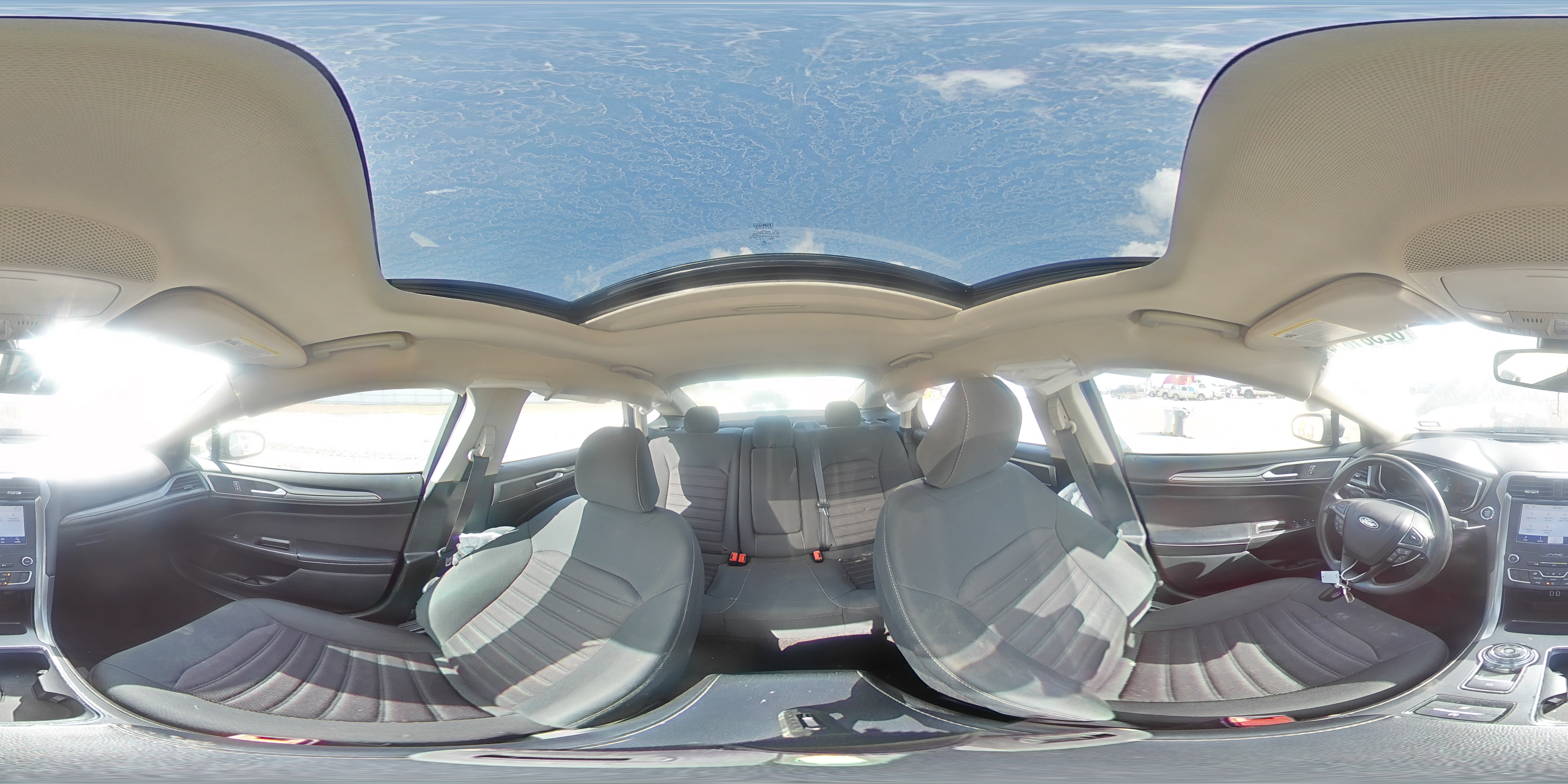2020 Ford Fusion - Image 12