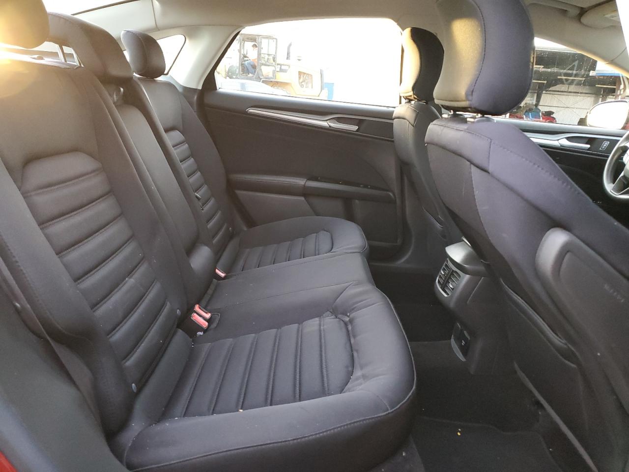 2016 Ford Fusion - Image 10