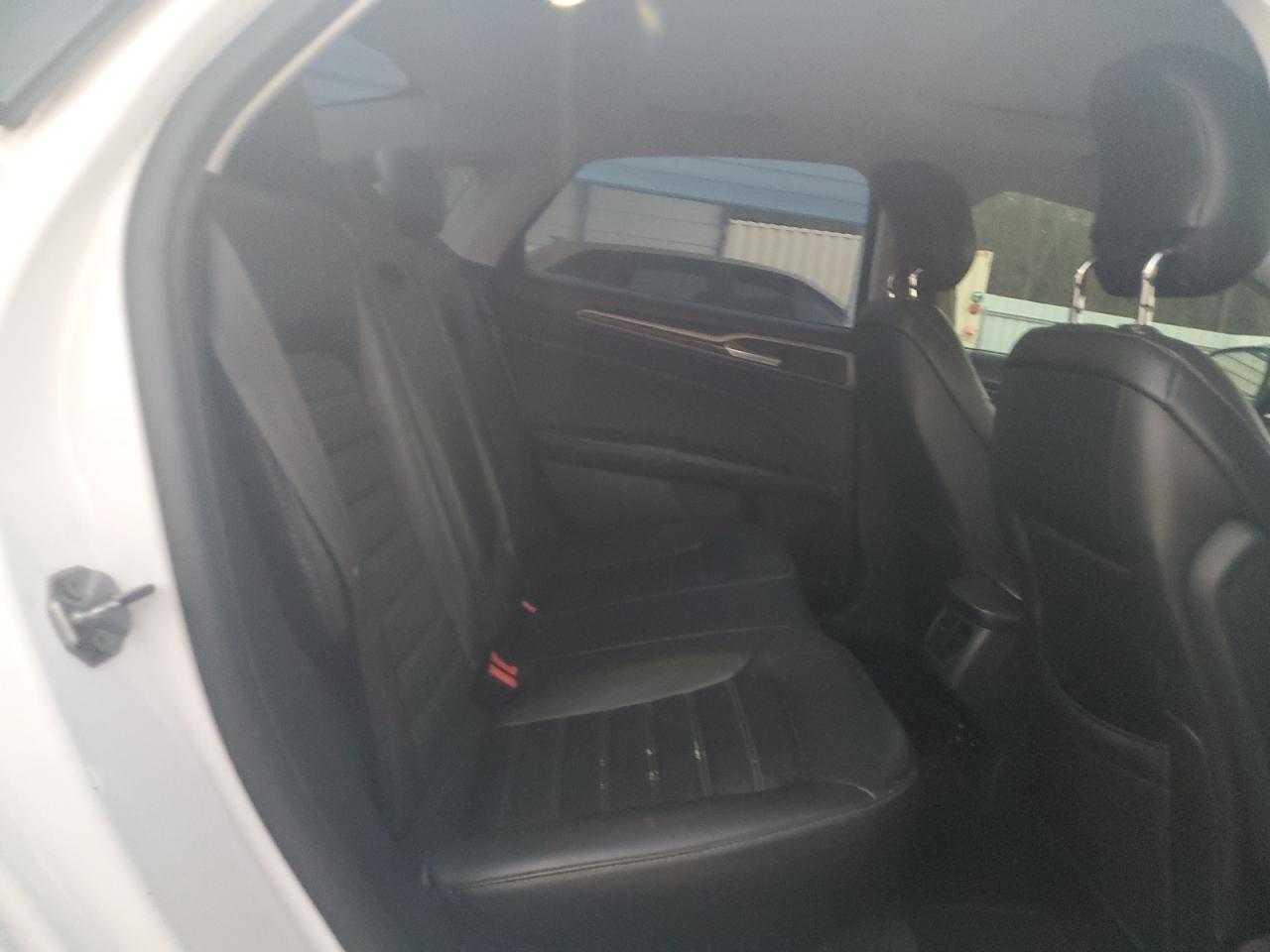 2013 Ford Fusion - Image 10