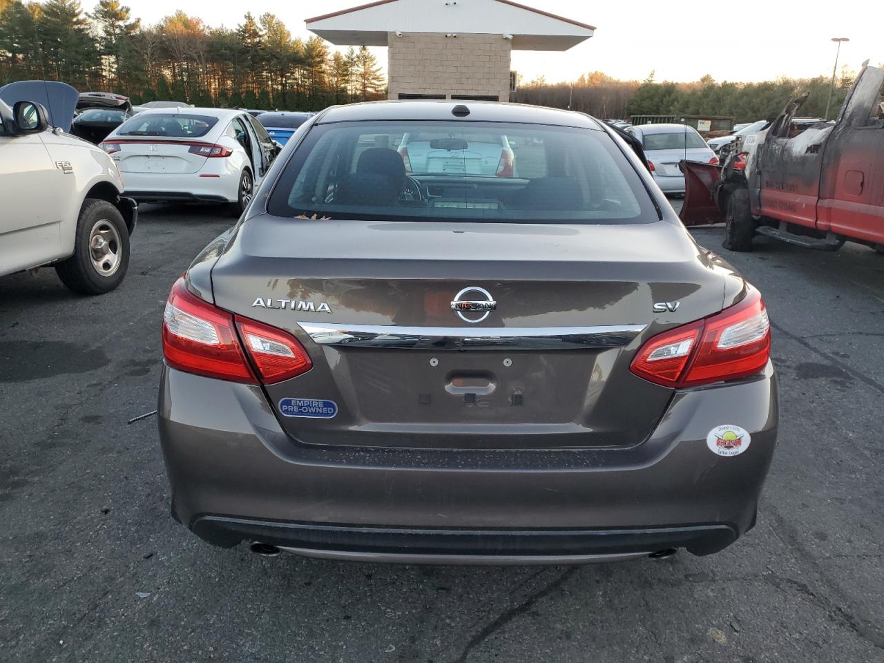 2017 Nissan Altima - Image 6