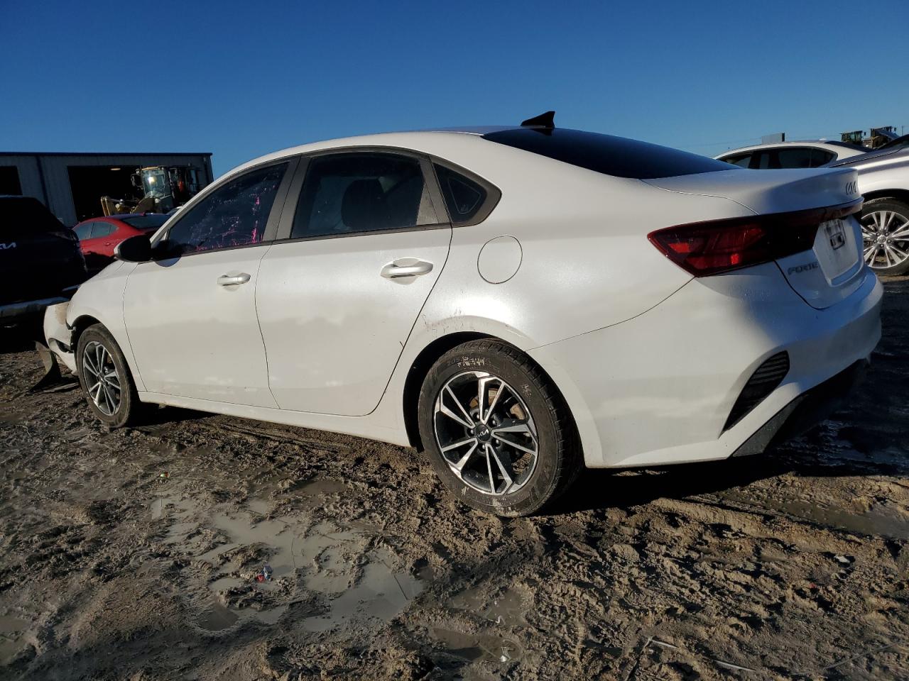 2023 Kia Forte - Image 2