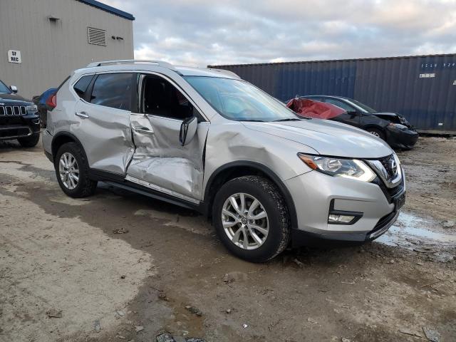  NISSAN ROGUE 2017 Silver