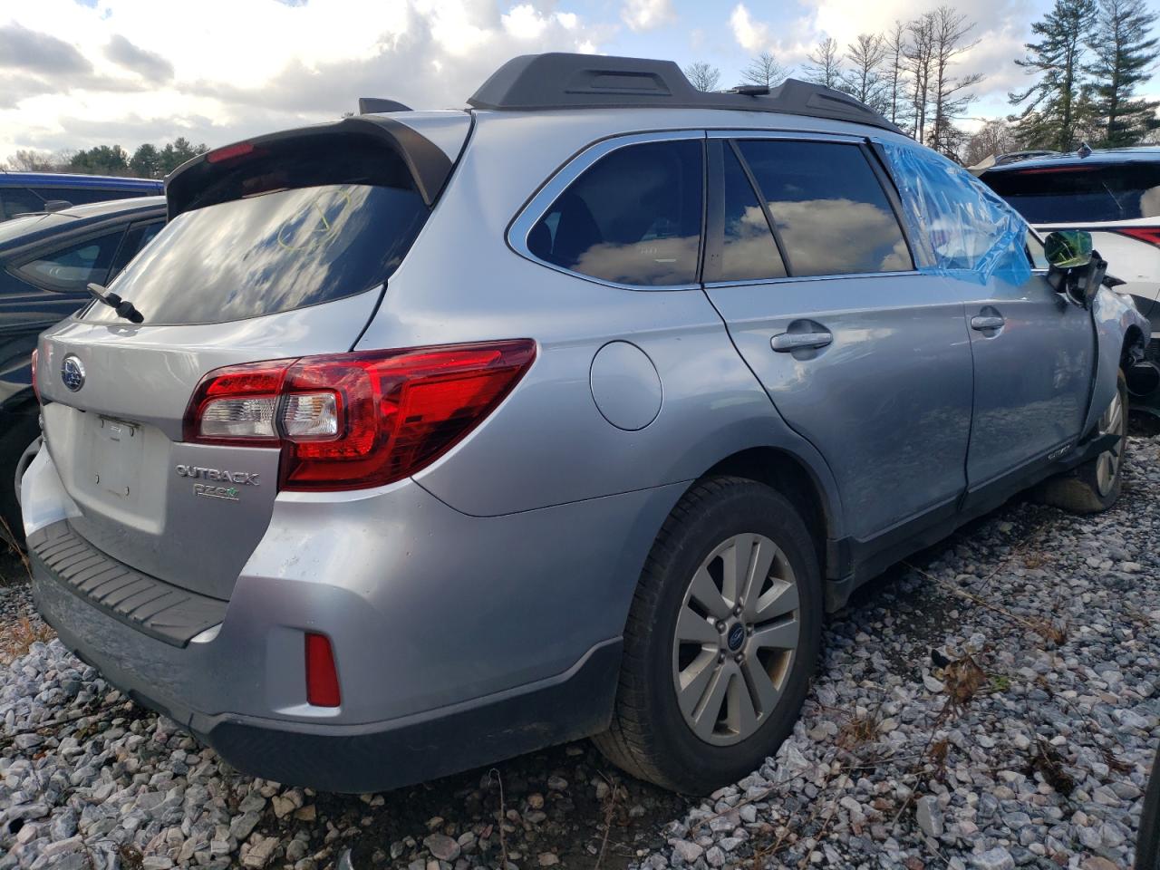 2017 Subaru Outback - Image 3