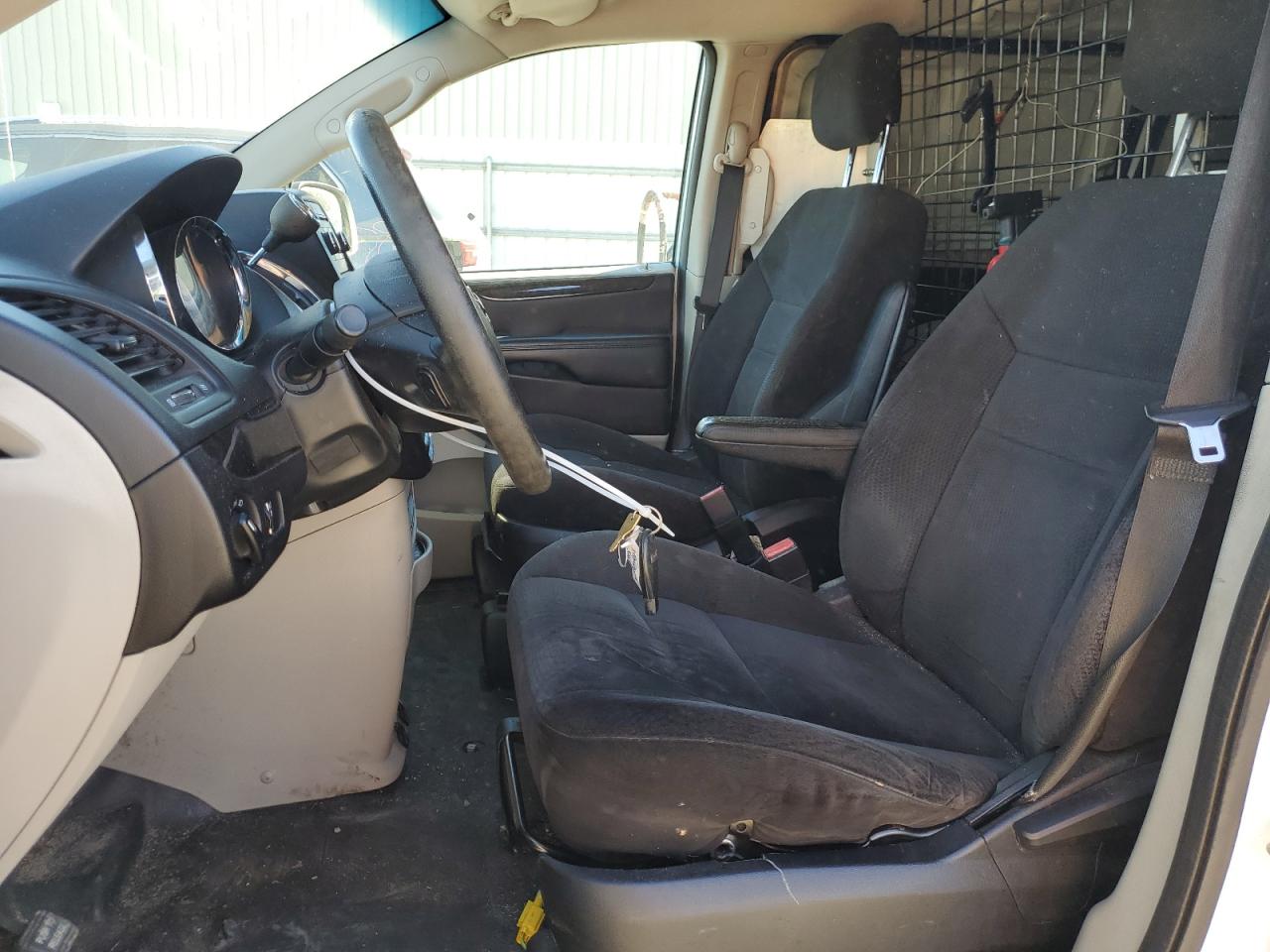 2014 RAM Cargo Van Tradesman - Image 7