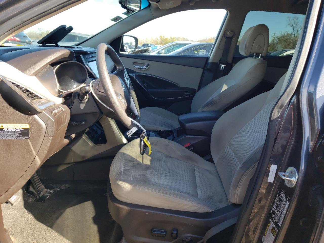 2017 Hyundai Santa Fe - Image 7