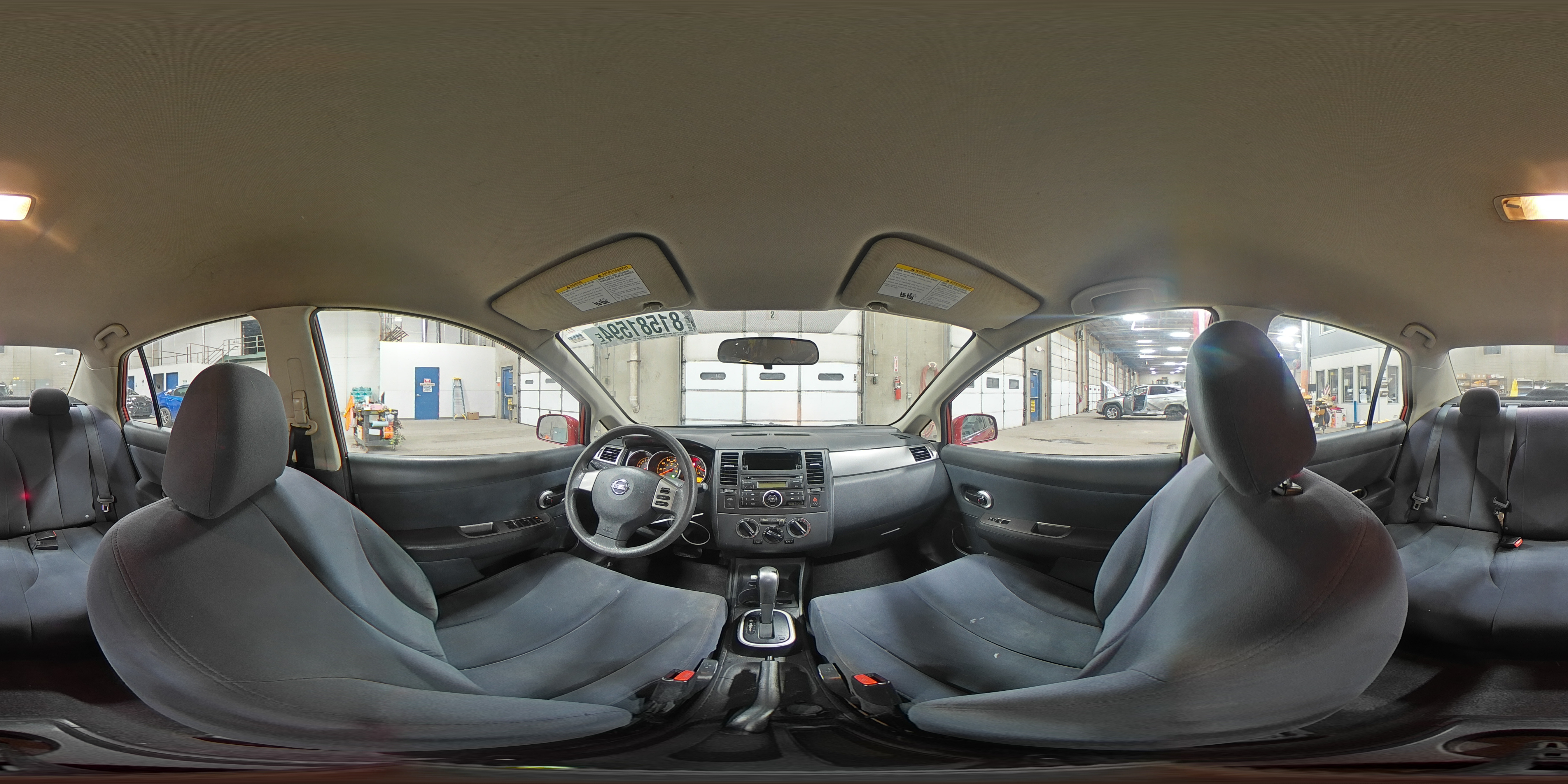 2009 Nissan Versa - Image 13