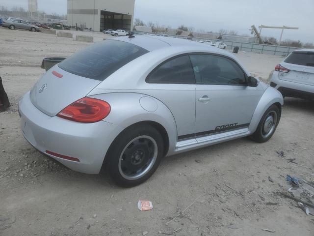  VOLKSWAGEN BEETLE 2012 Серебристый