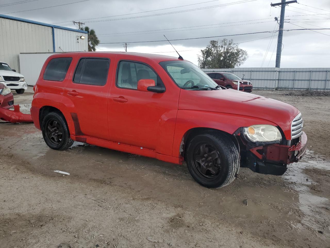 2010 Chevrolet HHR - Image 4