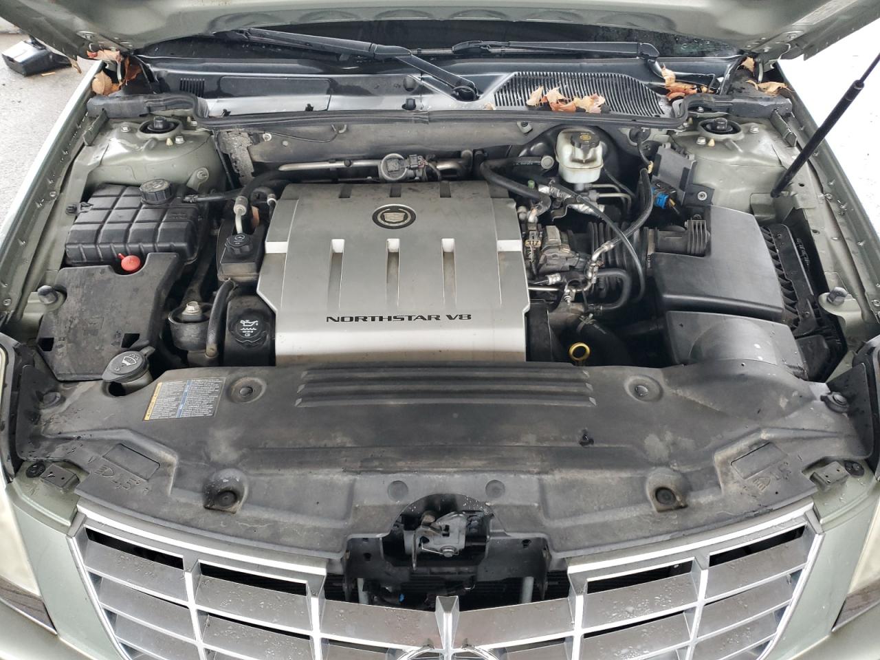 2006 Cadillac DTS - Image 11