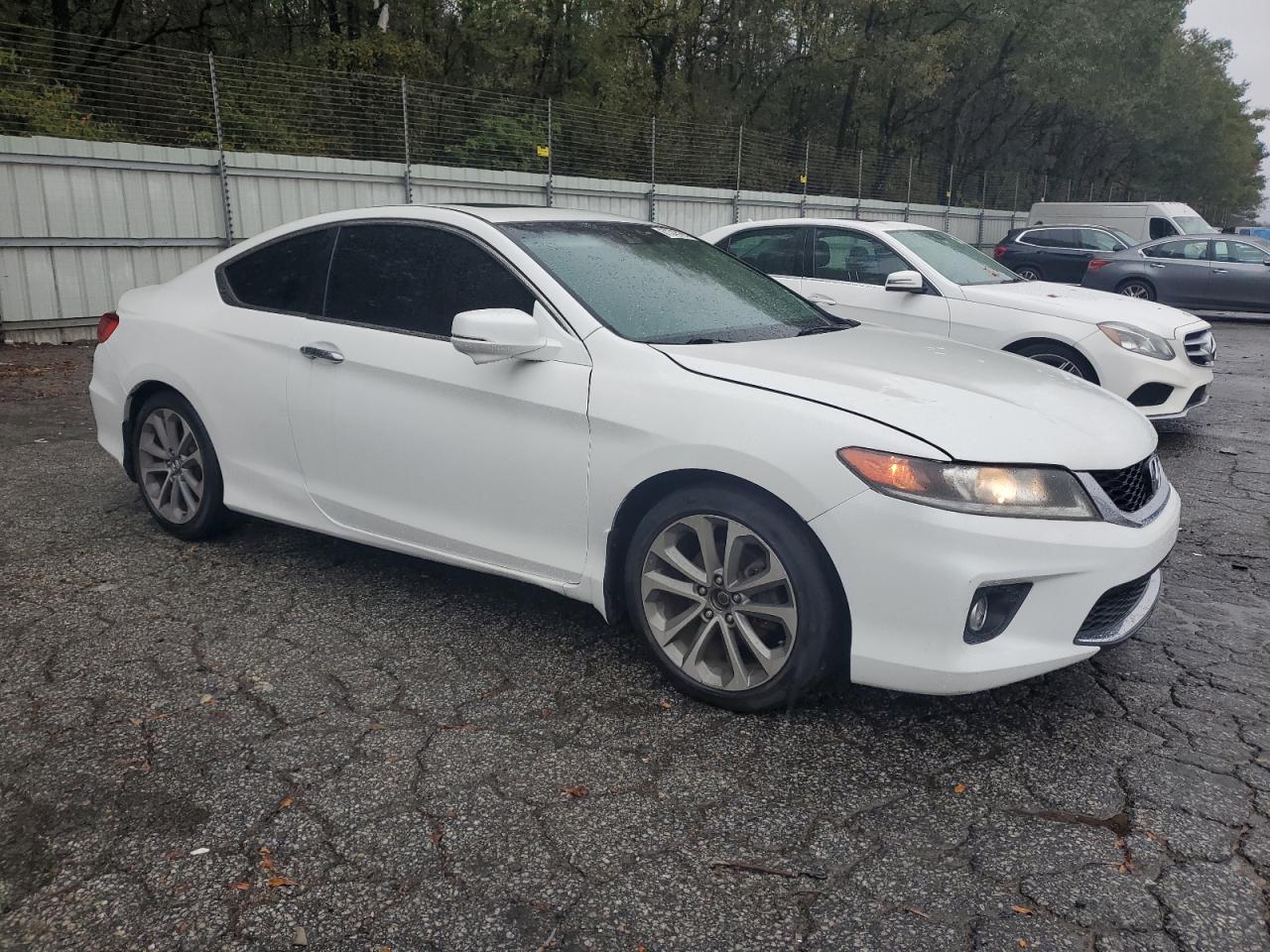 2015 Honda Accord - Image 4