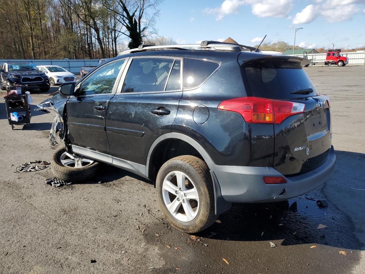 VIN 2T3RFREV4DW019635 2013 TOYOTA RAV4 no.2