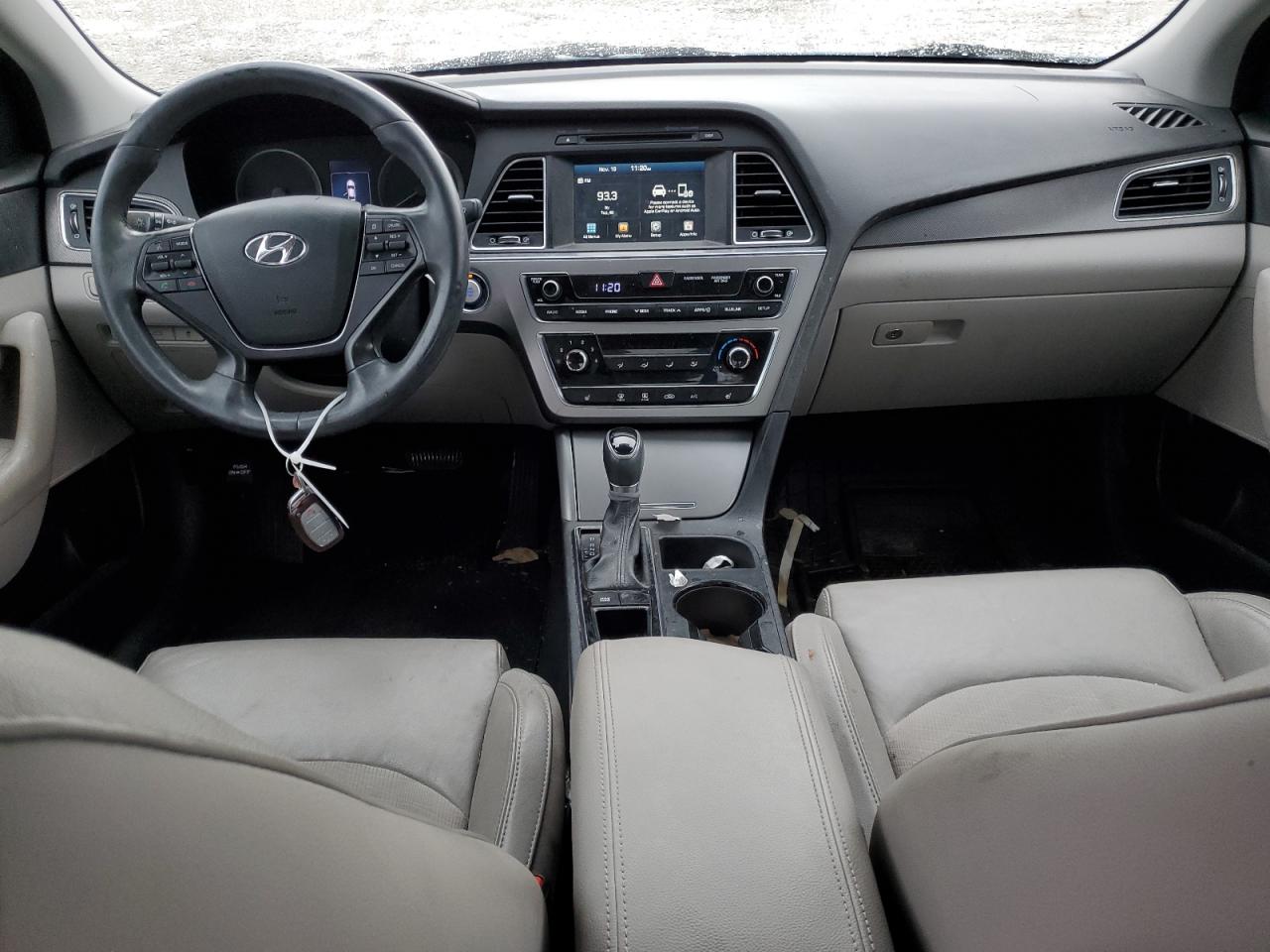 2016 Hyundai Sonata - Image 8