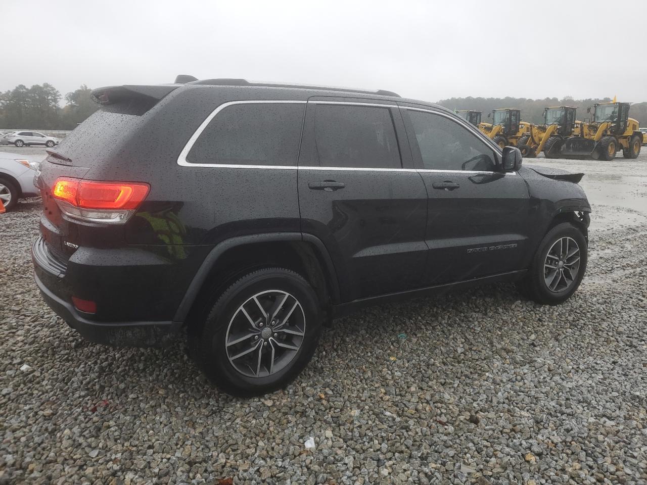 2018 Jeep Grand Cherokee - Image 3