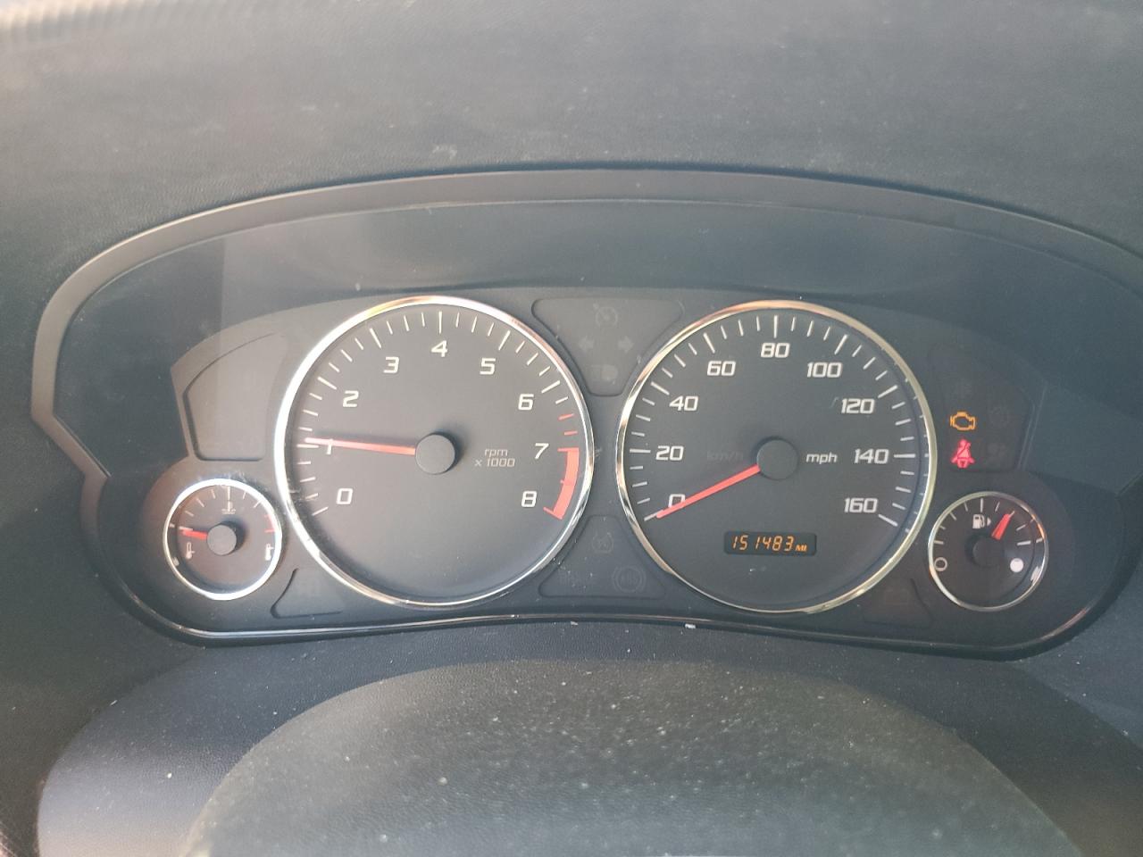 2005 Cadillac SRX - Image 9