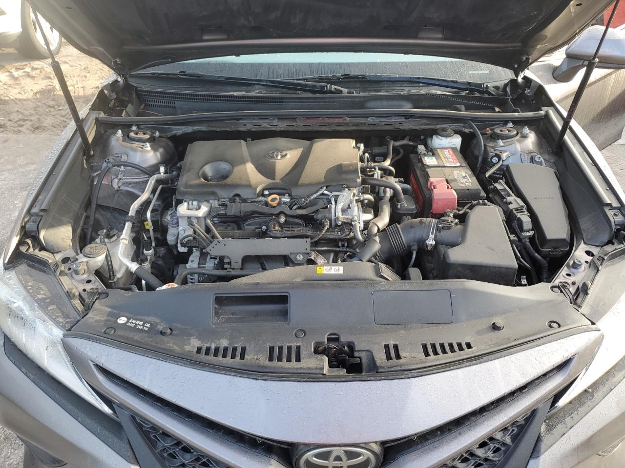 2019 Toyota Camry - Image 11