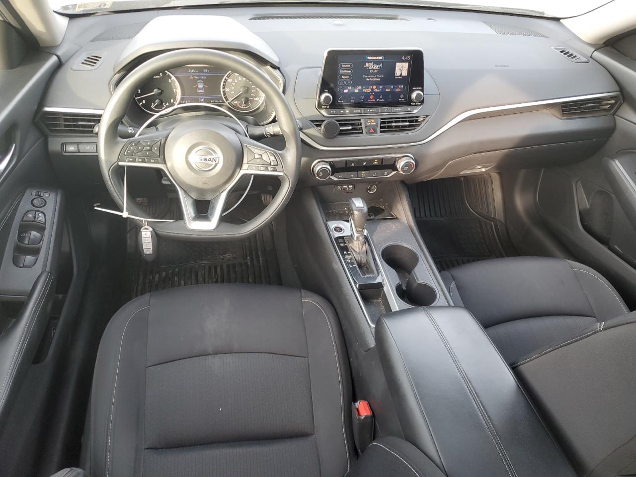 2019 Nissan Altima - Image 8