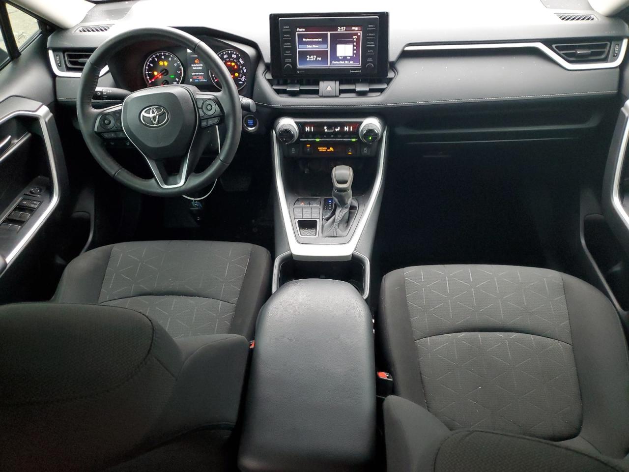 2022 Toyota RAV 4 - Image 8